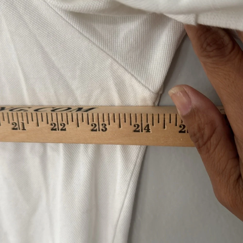 Johnnie-O White Polo Shirt with Blue Logo Size XL Golf Summer Travel - Picture 7 of 8